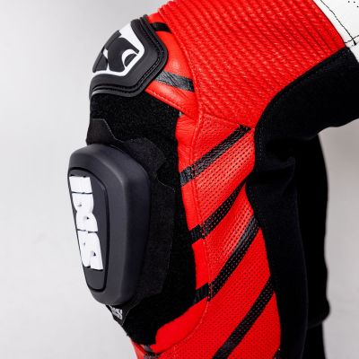 Кожен екип цял iXS Ace 1.0 черен-бял-червен