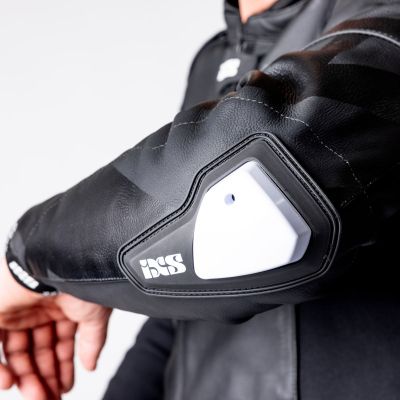 Кожен екип от 2 части iXS Ace 1.0 черен