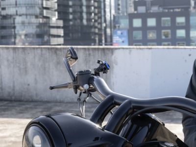 Стойка за конзола Quad Lock	 