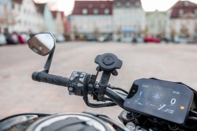 Безжична зарядна глава Quad Lock USB за стойка	 