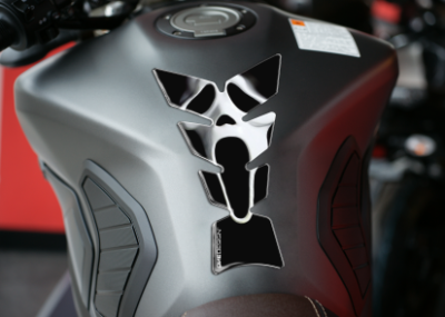 Протектор за резервоар OneDesigin MOON SCREAM CGMOON2P