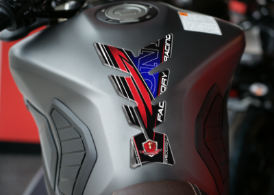 Протектор за резервоар OneDesigin HONDA CGMOON8P