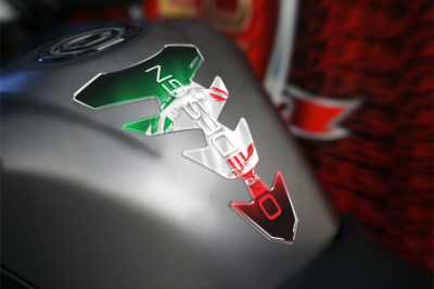 Протектор за резервоар OneDesigin ITALIAN FLAG CGEXS77P