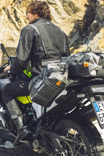 Tail bag Kappa K’RUGGED AV04 with defect 
